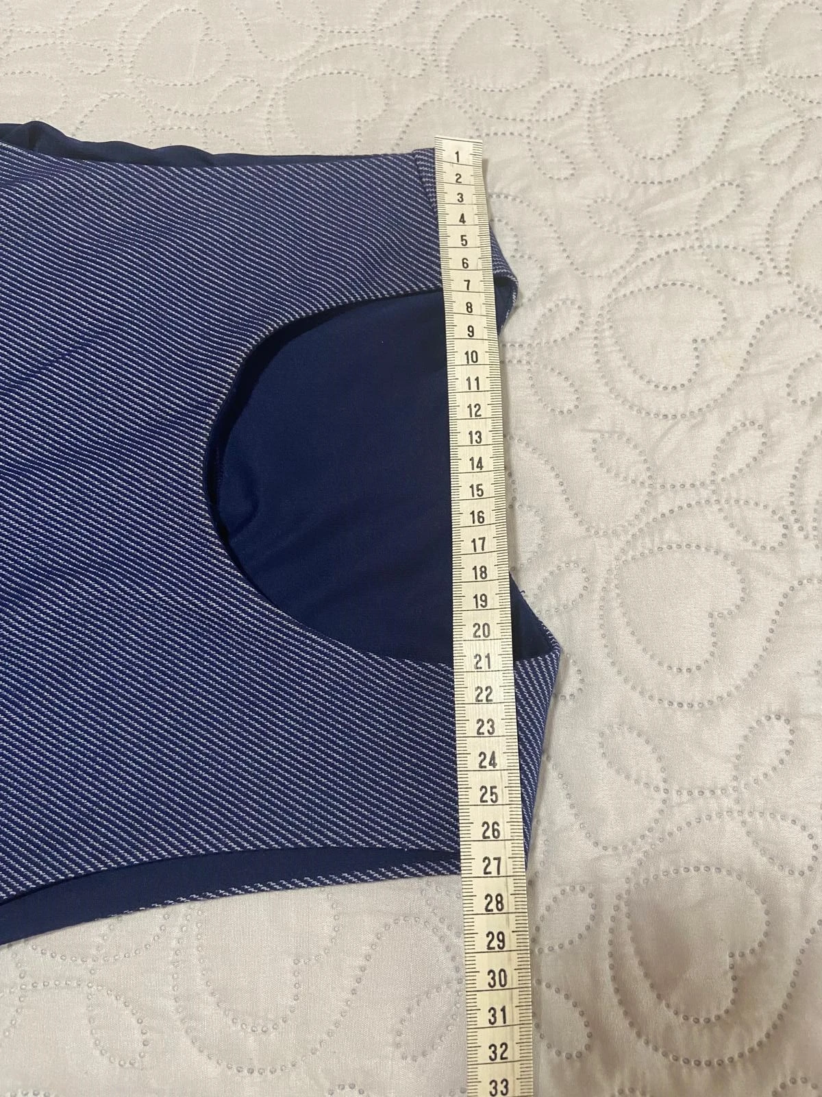 Vestido em tons de azul, sem mangas, saia rodada. Stradivarius. Tamanho P – photo 7